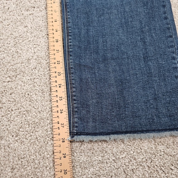 New Susan Graver Jeans Women's Size 22W Girlfriend Blue Denim Frayed‎ Hem - Picture 3 of 7